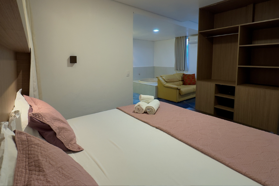 cama-casal-jacuzzi-cristal-da-terra