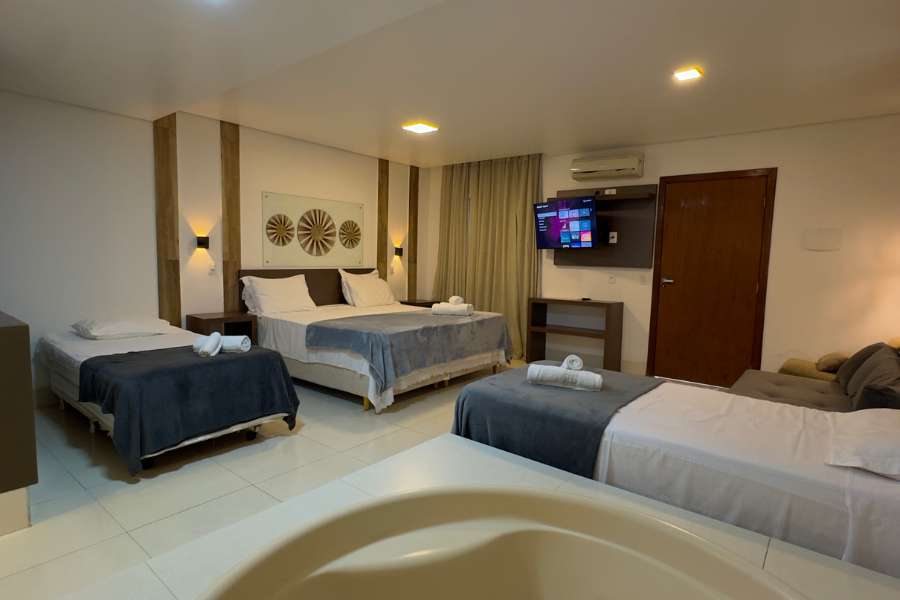 suite-com-jacuzzi